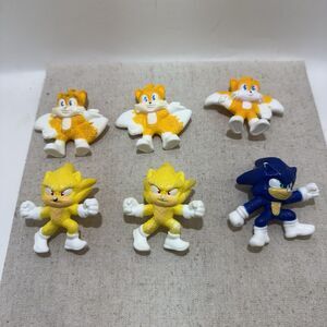 McDonalds Sonic, Super Sonic, and Tails Mini-Figs- 2”, Lot of 6
